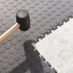 Carreaux De Sol Pour Garage Versatex, 18 Po X 18 Po, Gris, 8 Pièces -Plancher De Vinyle Soldes 330797556 AlternateImage4 l