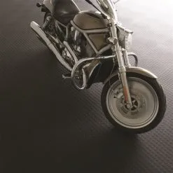 Ens. De Tuiles Pour Plancher De Garage VersaTex Avec Motif En Relief De 18 Po X 18 Po Noir, 24 Pcs -Plancher De Vinyle Soldes 330947679 AlternateImage4 l